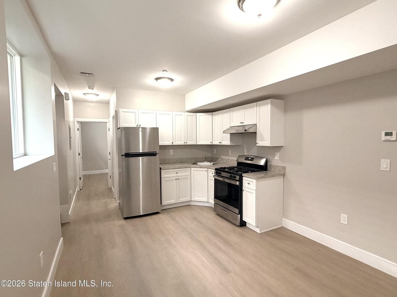 393 Philip Ave #2 - Photo 3 of 9