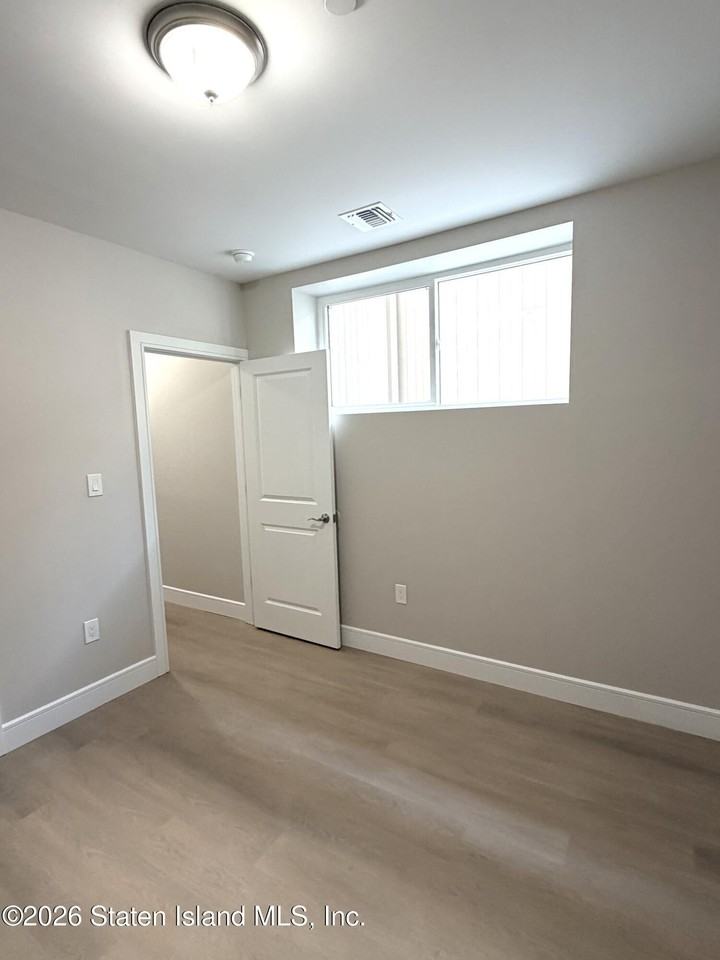393 Philip Ave #2 - Photo 6 of 9