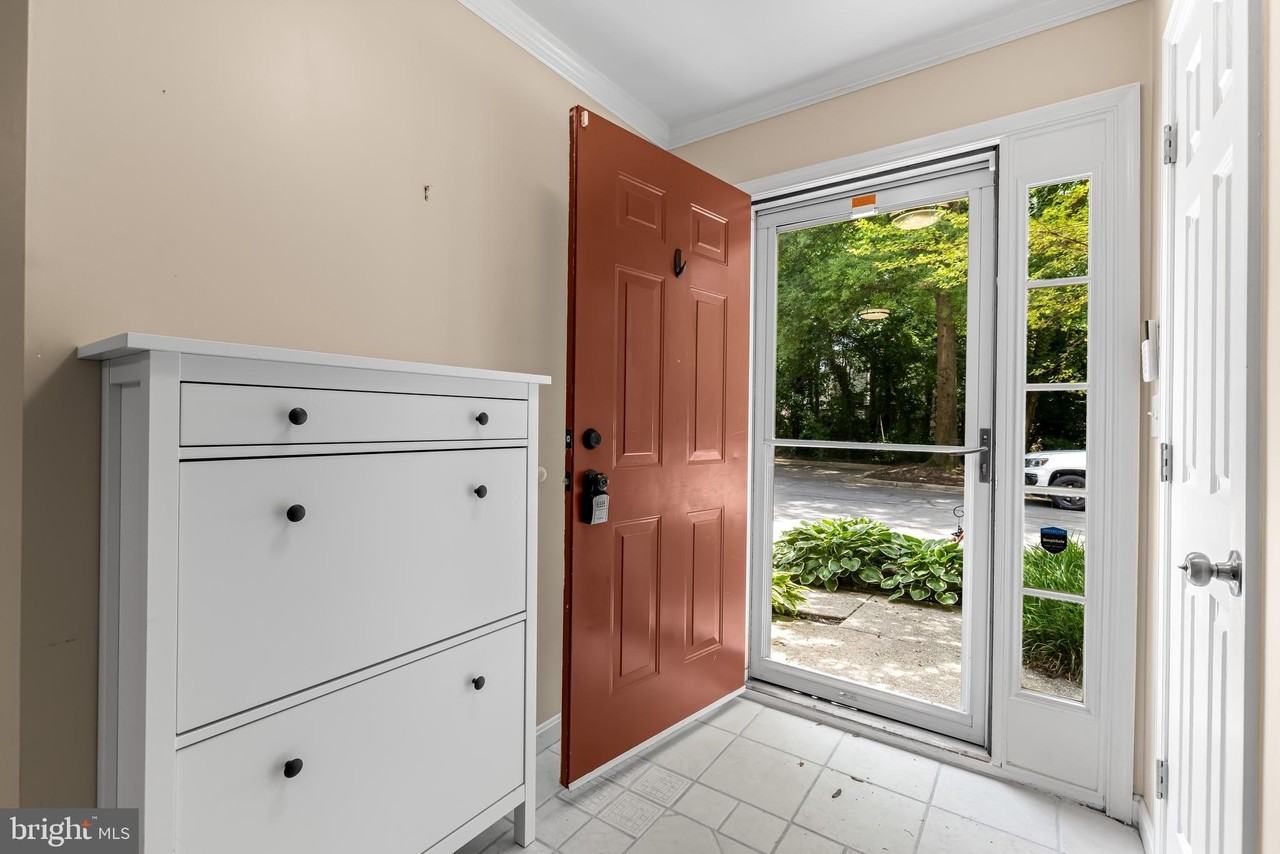 310 Pintail Ln - Photo 3 of 34