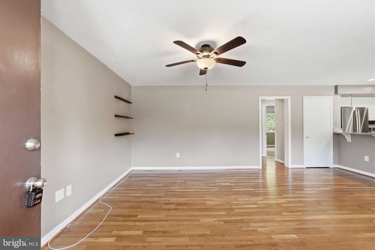 5003 Sentinel Dr #22 - Photo 3 of 21