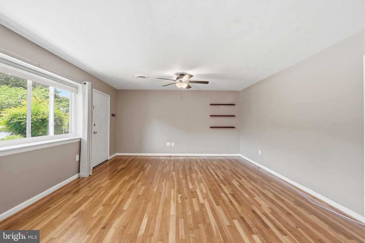 5003 Sentinel Dr #22 - Photo 4 of 21