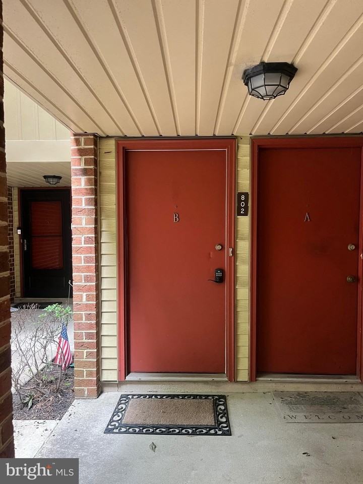 802-B Cypress Point Cir - Photo 2 of 16