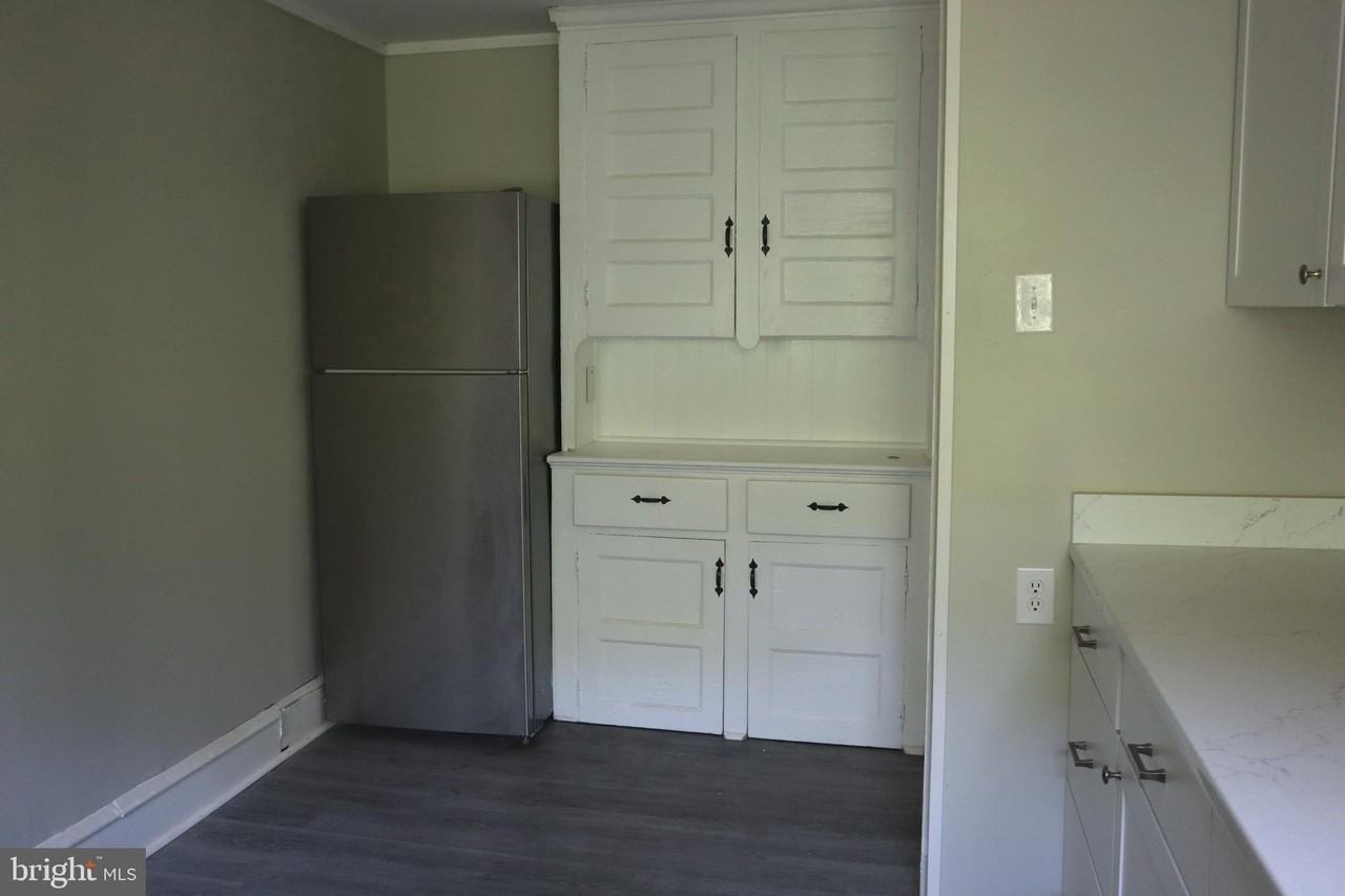 101 Main St #3F - Photo 4 of 8