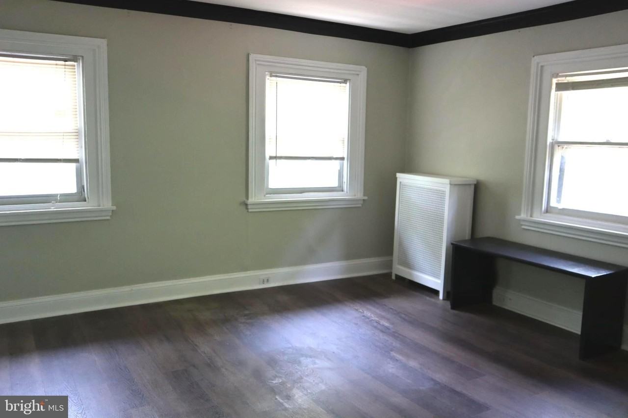101 Main St #3F - Photo 6 of 8
