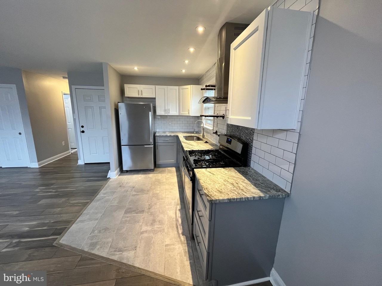 3600 Genesee Pl #2ndFL - Photo 4 of 10