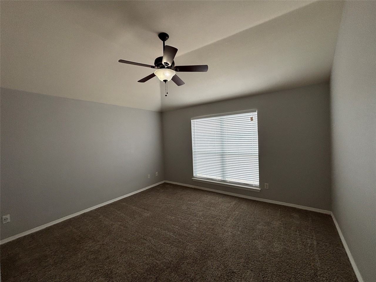 112 Pepperbush Ln - Photo 7 of 21