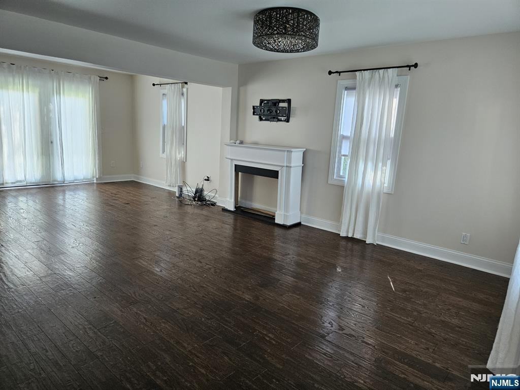 131 Island Ave - Photo 2 of 19