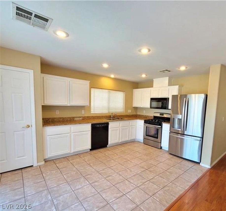 1132 Majestic Canyon St - Photo 5 of 16