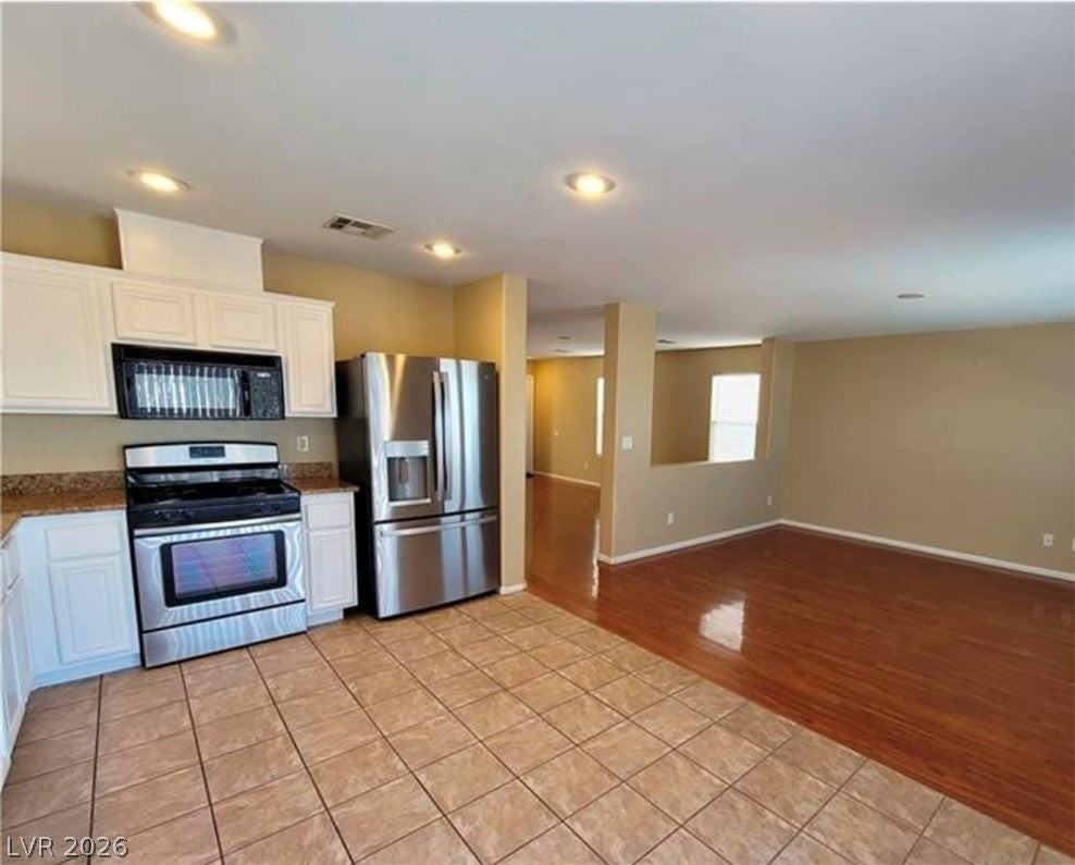 1132 Majestic Canyon St - Photo 6 of 16