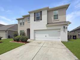 featured image of 4734 Malbec Ave