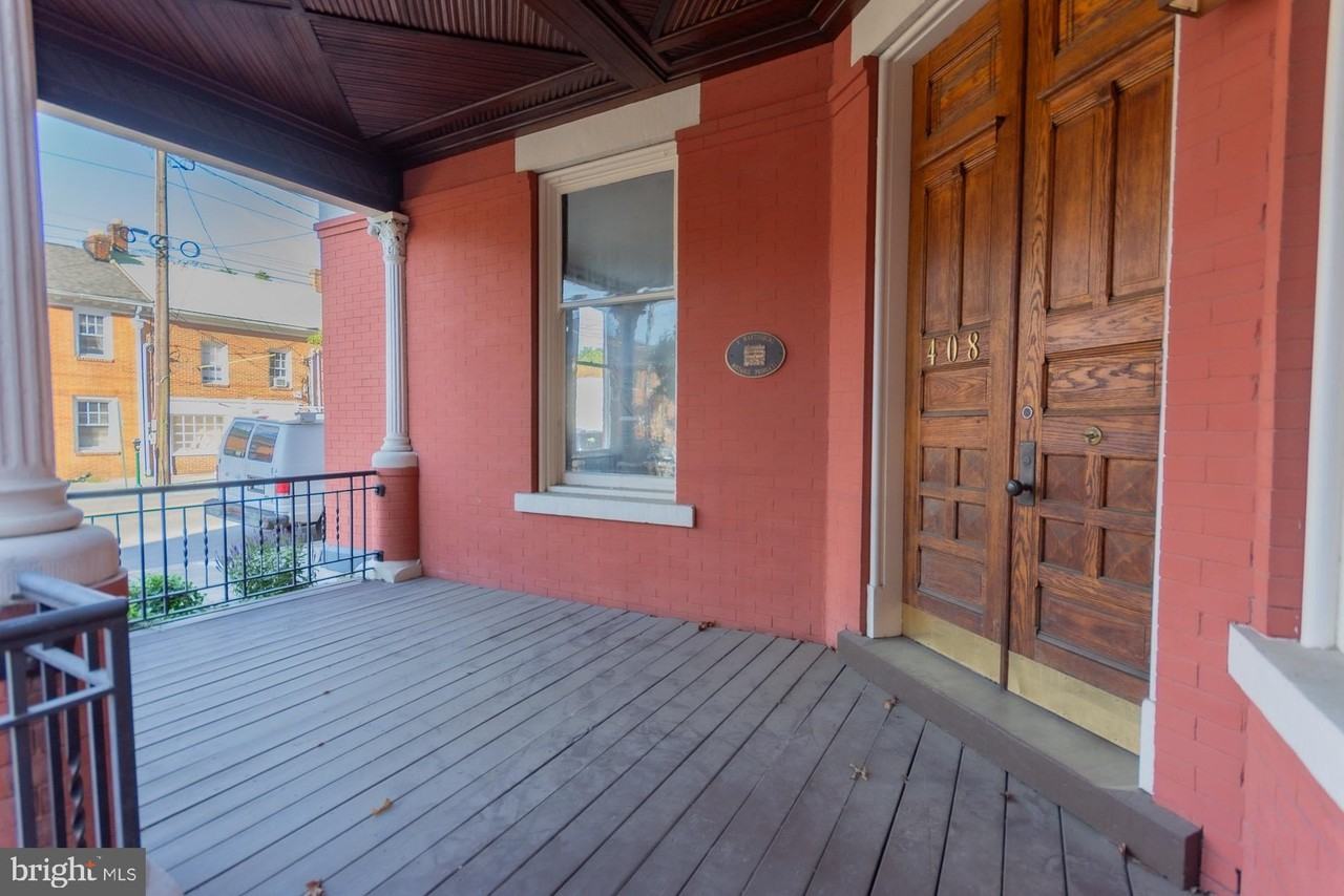 408 W King St - Photo 6 of 50