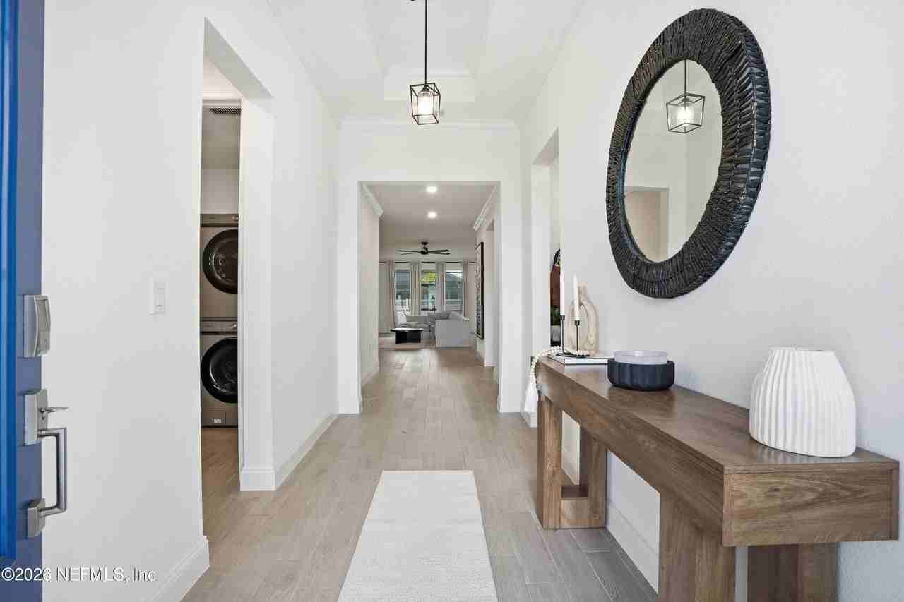 73 Oaklawn Ct - Photo 3 of 38