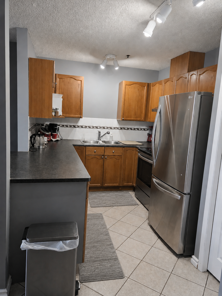 7 Harvest Gold Manor Northeast #314 - Photo 2 of 20