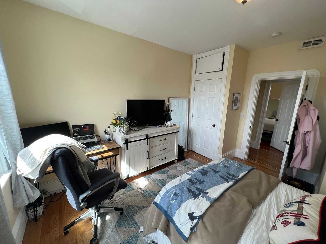 50 Lowell Street #2 - Photo 6 of 17