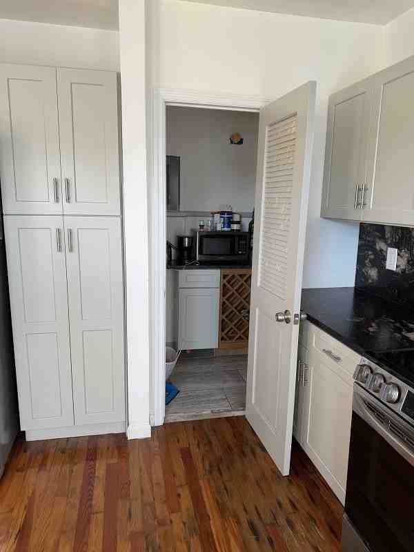 500 Revilo Boulevard - Photo 4 of 14