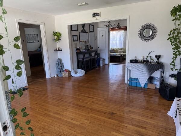 421 Seaview Avenue - Photo 5 of 21