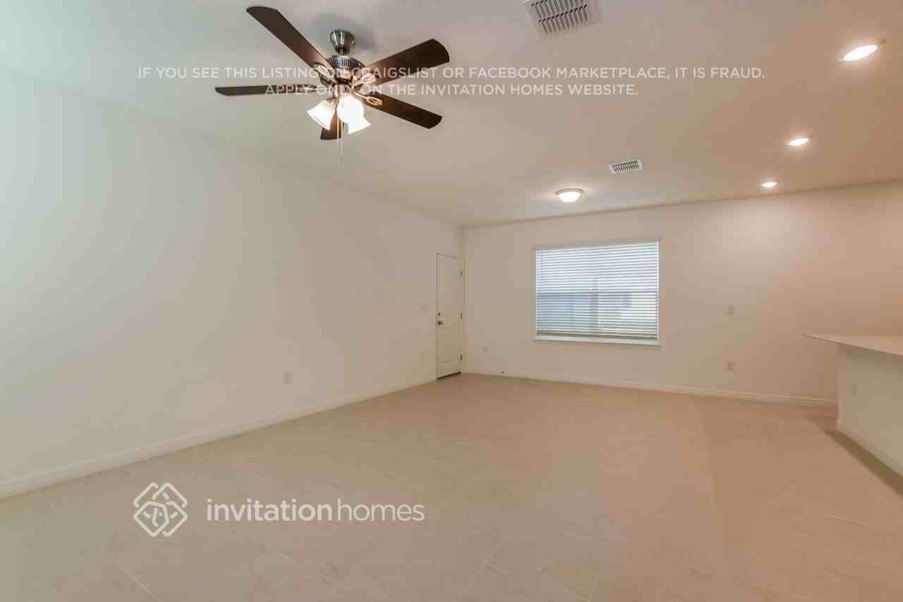 5842 Sagebrush Aly - Photo 6 of 22