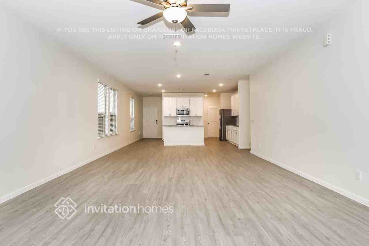 13446 Maltessa Dr - Photo 5 of 22