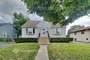 featured image of 485 N Beverly Ave