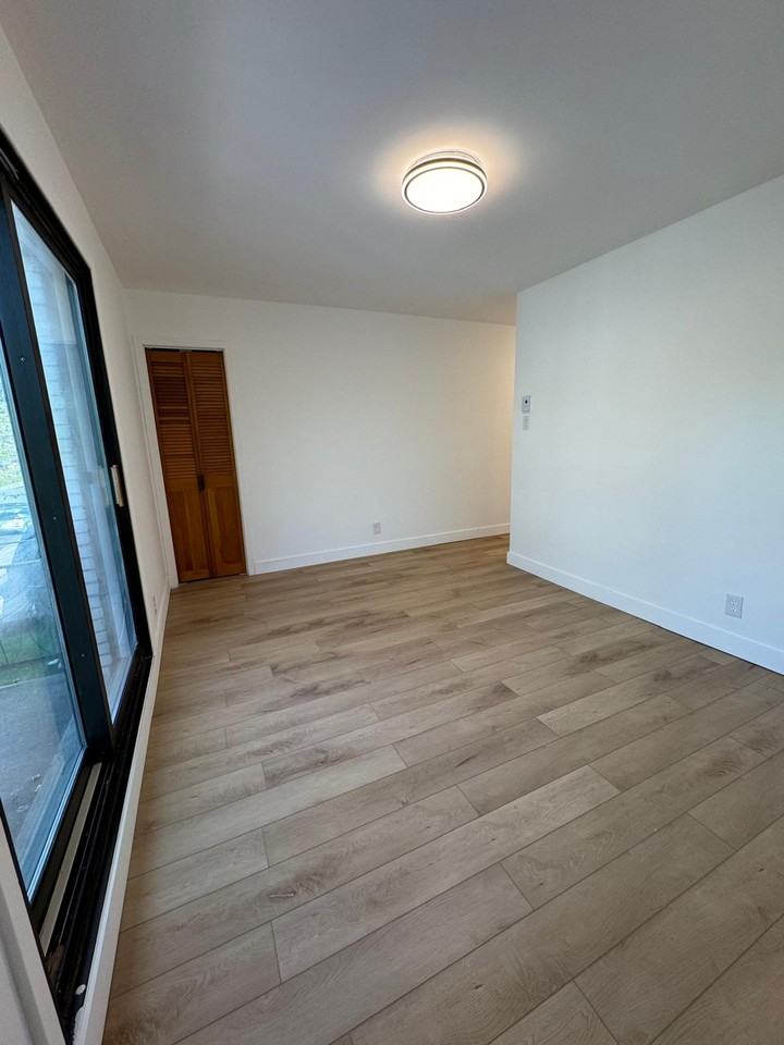 10822 Rue D'Iberville - Photo 3 of 17