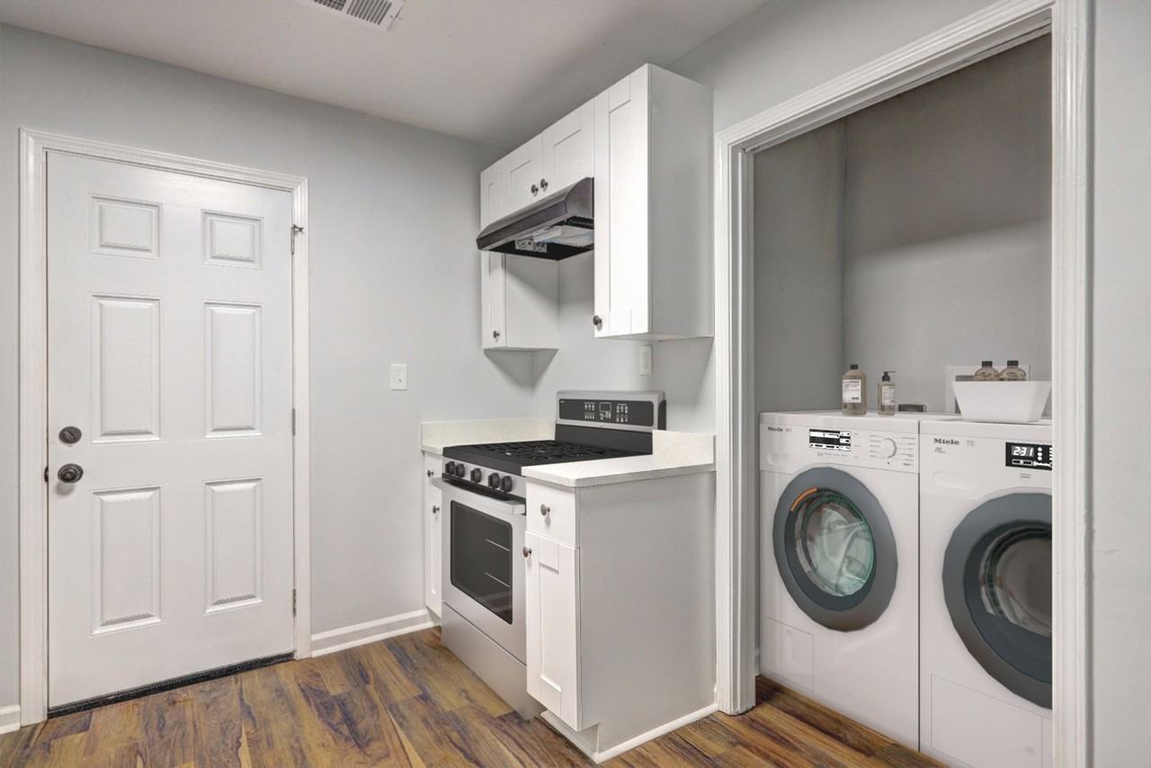 1187 McDaniel Street SouthwestUnit B #B - Photo 5 of 13