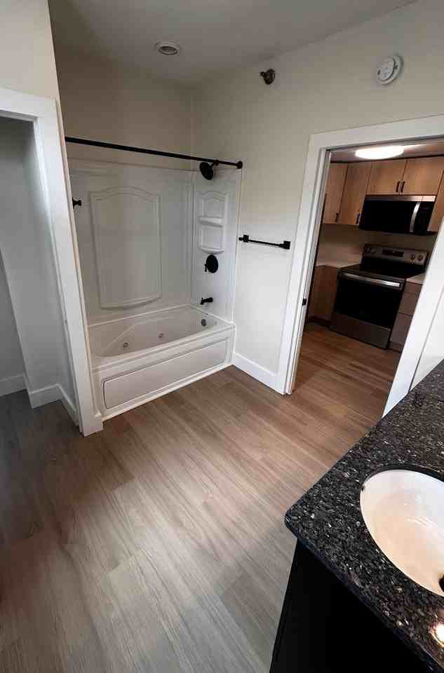 Cascade Apartments - Photo 3 of 36