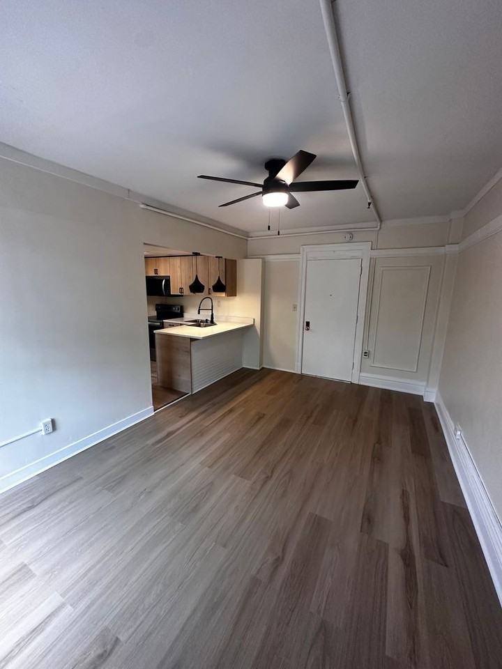 Cascade Apartments - Photo 7 of 36