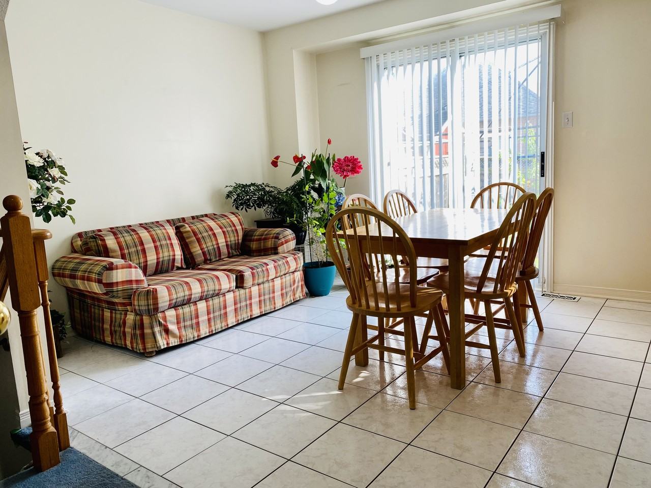 247 Fitzgerald Crescent - Photo 5 of 16