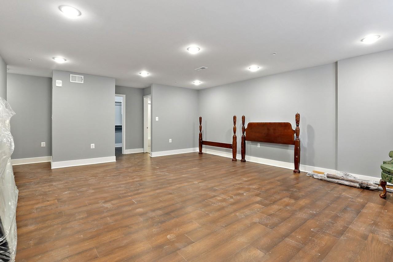 19 East Fayette - Photo 5 of 21