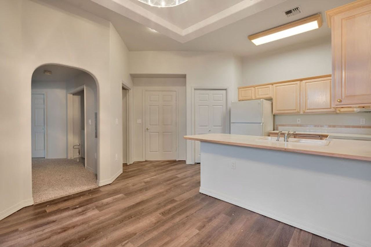 Courtland Place Apartments - Photo 2 of 23
