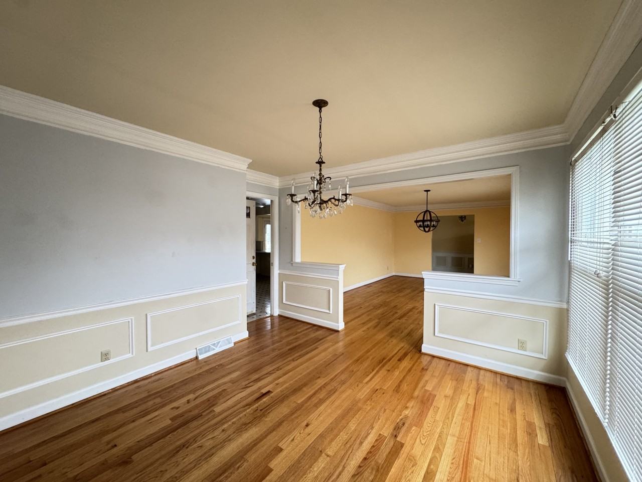 1032 Belmorrow Dr #1 - Photo 4 of 28