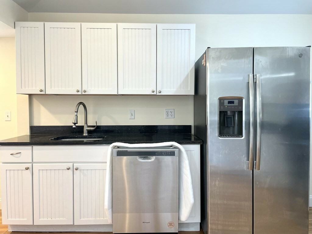 82 Edwards St #NA - Photo 2 of 18