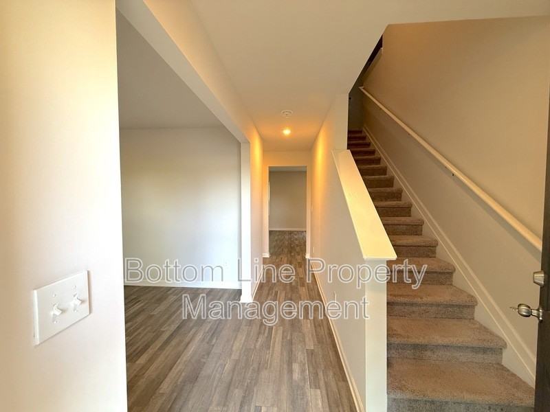 5080 Grain Ct - Photo 3 of 29