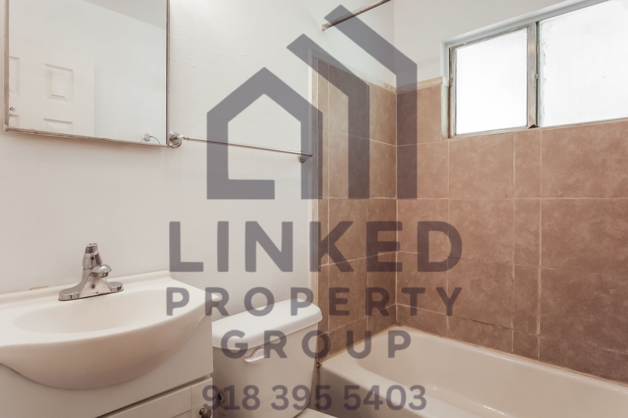 4633 S 33rd West Ave - Photo 4 of 6