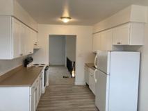 100 Lucas Dr - Photo 1 of 1