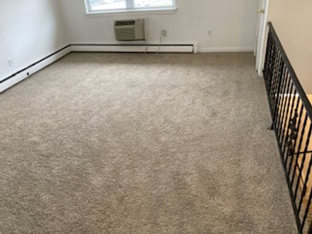 100 Lucas Dr - Photo 6 of 16