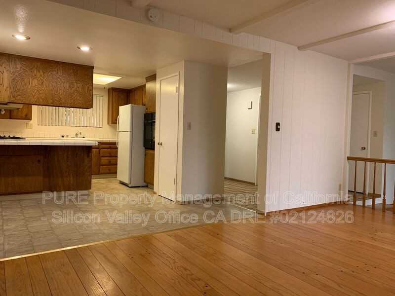 8137 Presidio Dr - Photo 7 of 18