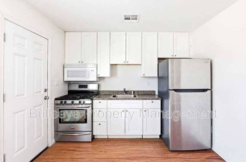 5645 S 6th St #2 - Photo 7 of 15