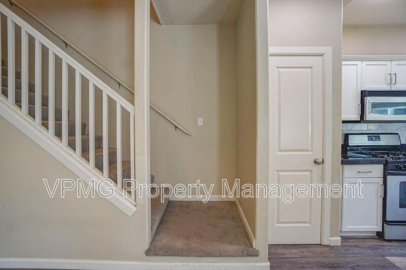 4013 Ne 89th Way - Photo 5 of 28