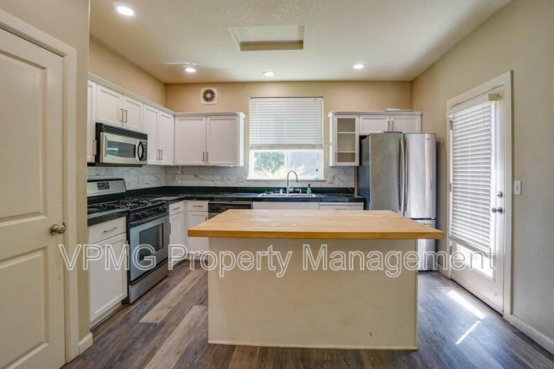 4013 Ne 89th Way - Photo 6 of 28