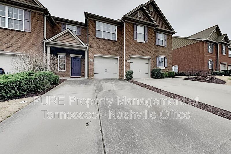 1221 Bainbridge Dr - Photo 2 of 21