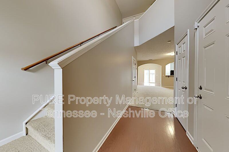 1221 Bainbridge Dr - Photo 3 of 21