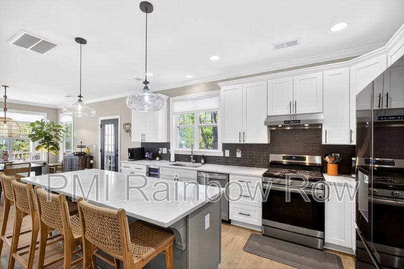 3616 Purple Martin Ct - Photo 2 of 48