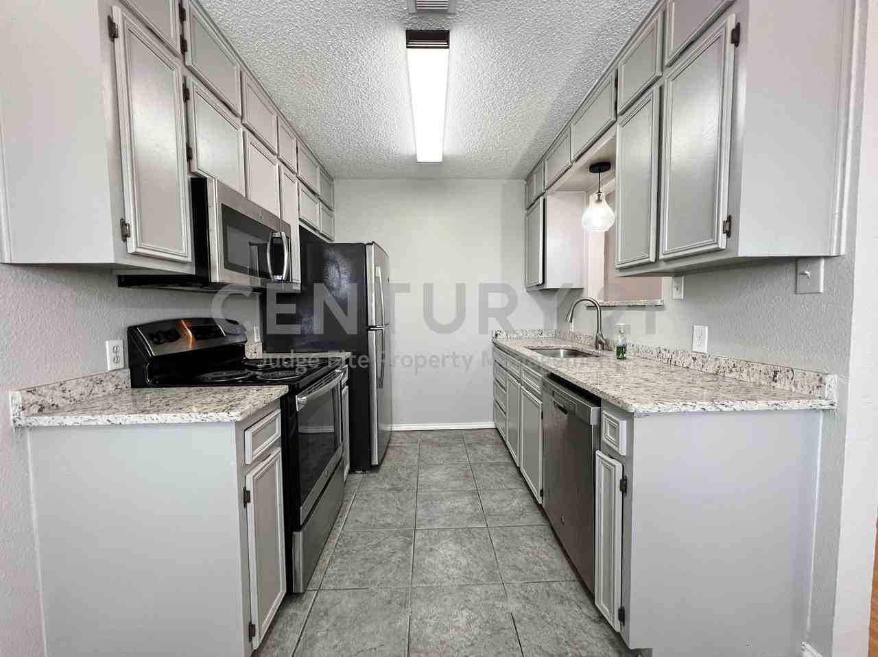 104 Woodie Way #C - Photo 4 of 13