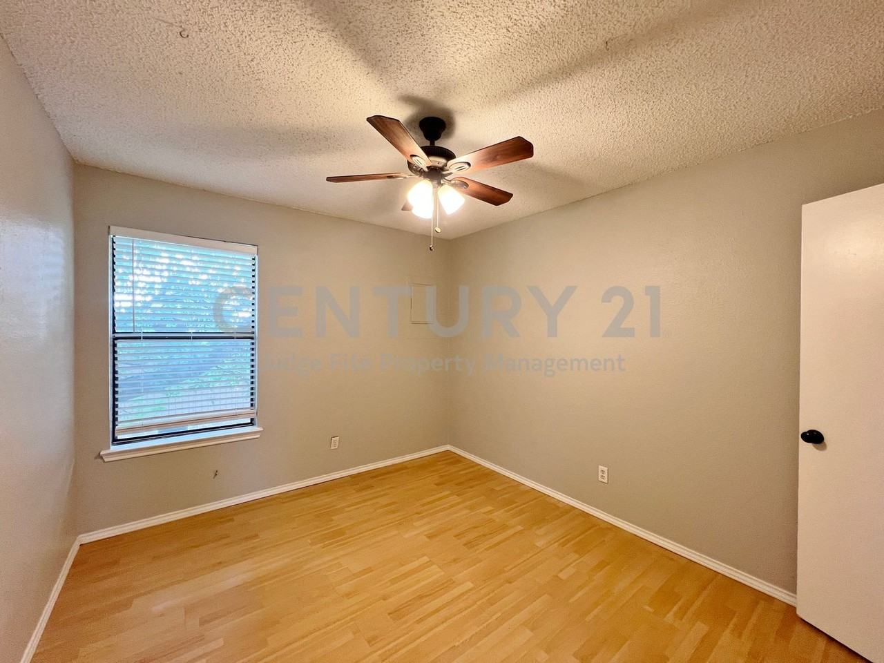 104 Woodie Way #C - Photo 7 of 13