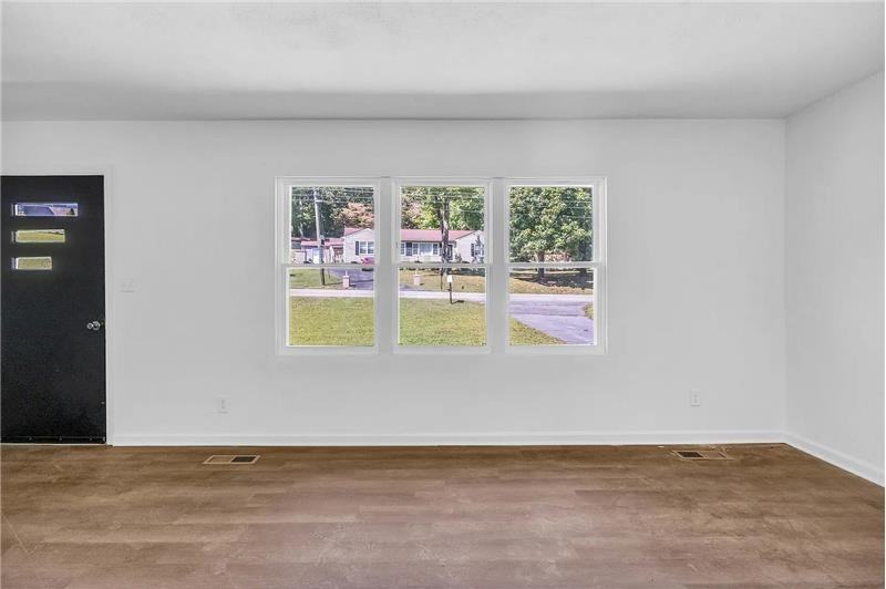 3714 Thrushwood Dr - Photo 3 of 19