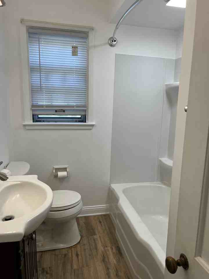 1368 Doten Ave - Photo 4 of 9