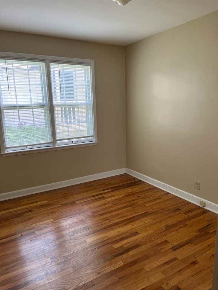 1368 Doten Ave - Photo 7 of 9