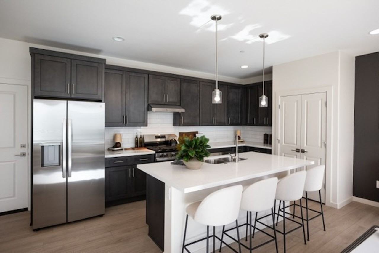 2376 N 79th Pl - Photo 6 of 28