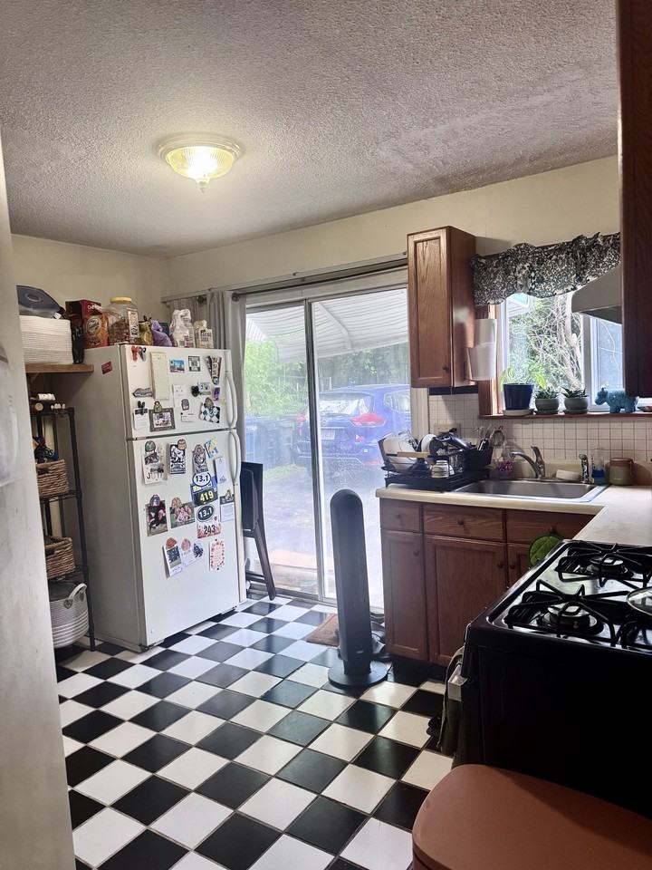 167 Charles St #1 - Photo 2 of 12